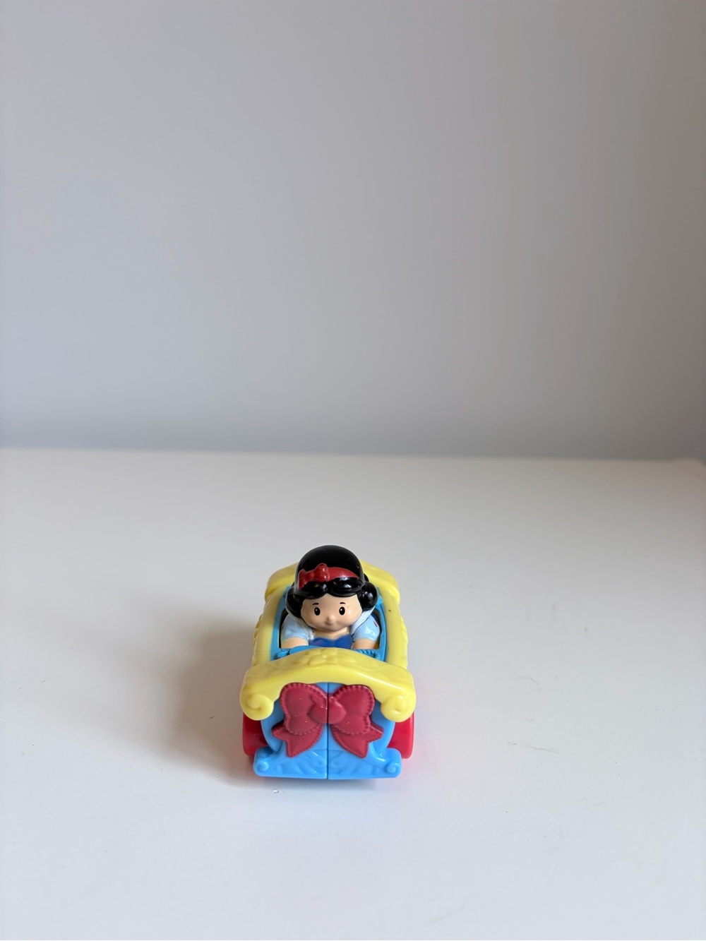 Fisher Price Little People Snow White Wheelie